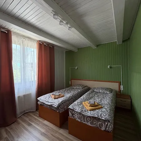 Podolyanka Hotel *