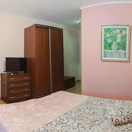 Podolyanka Hotel *